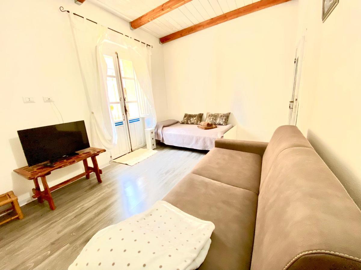 Maestrale Apartamento Tertenìa Exterior foto